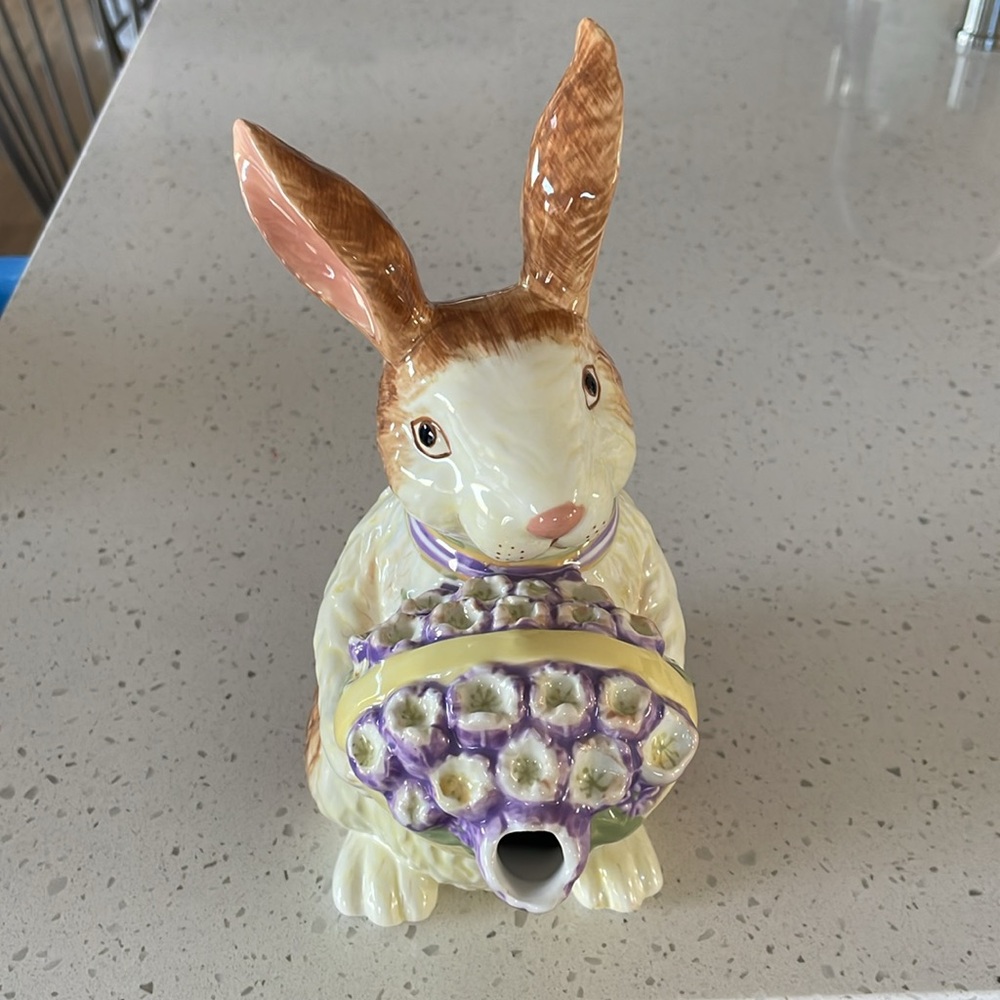 Longaberger Bunny Teapot - Picture 2 of 5